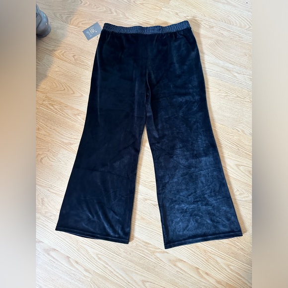 NWT LARK & GREY Women's Maternity Pants Casual Loose & Comfy Velour Wide Leg - Picture 6 of 6